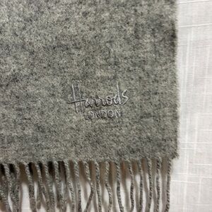 Vintage Harrods lambswool scarf